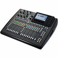 Микшерный пульт Behringer X32 Compact