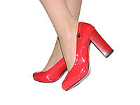 Красные туфли женские на широком каблуке 39 размер
