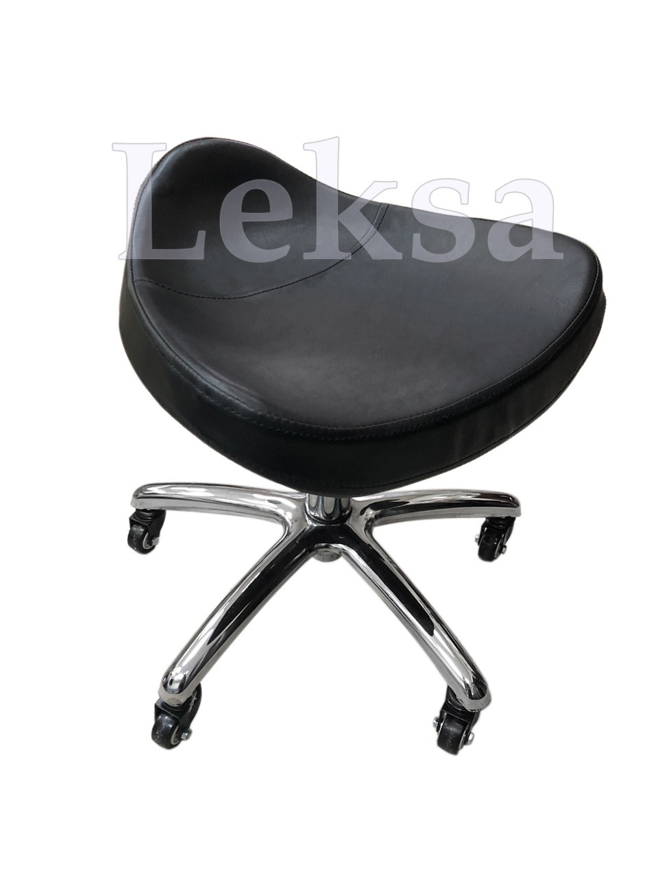 Низький стільчик майстра педикюру LS-825L Black