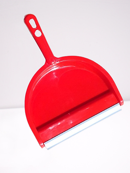 Совок пластмасовий з резинкою, коротка ручка