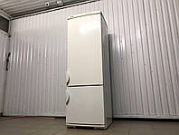 Холодильник Liebherr Premium Biofresh Двухкамерный Холодильник