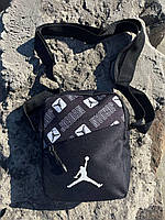 Месенджер чорний Jordan Сумка через плече з тканини Джордан, Барсетка повсякденна маленького розміру літня
