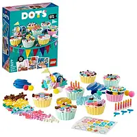 Конструктор LEGO Dots 41926 Креативний набір тортів.