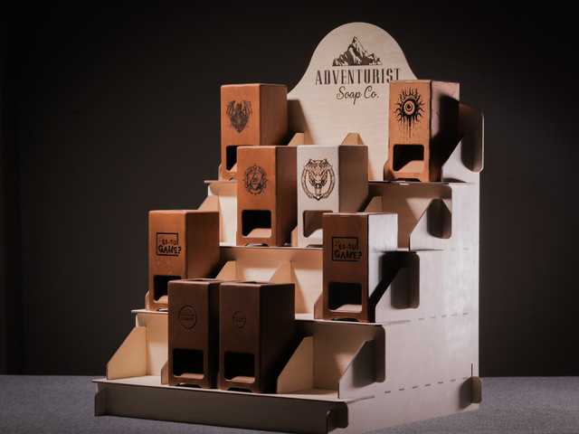 Разборная торговая стойка для товара с ящиками