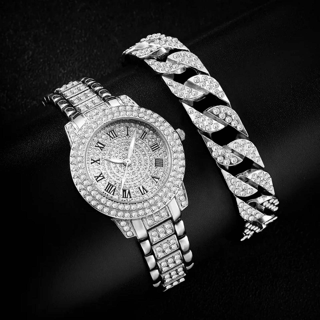 Кварцовий годинник, імітація діамантів, металевий браслет. Жіночі годинники. Стильний наручний годинник. Срібний