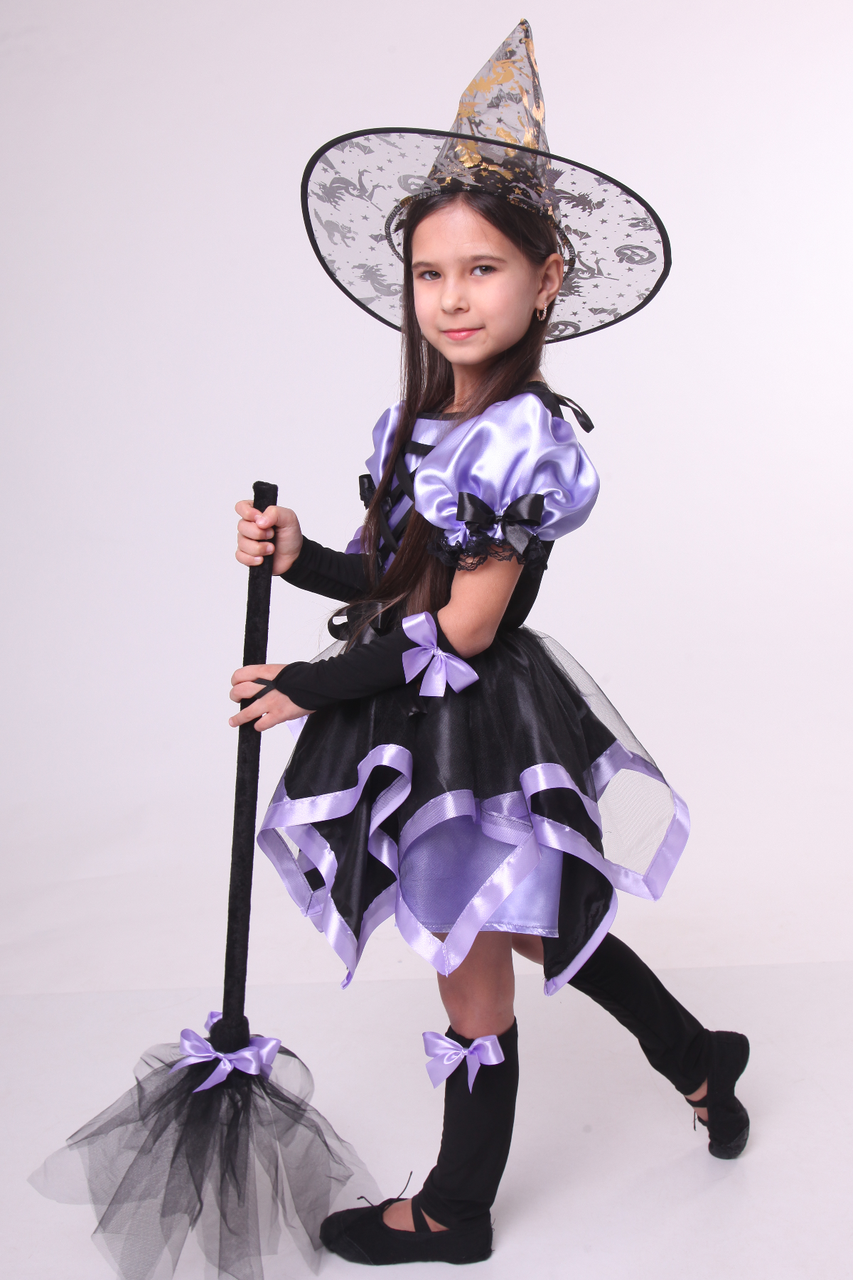 Костюм маленькой ведьмы для девочки на Хэллоуин черного-сиреневого цвета 3-10 лет №3/1 - фото 2 - id-p2133224331