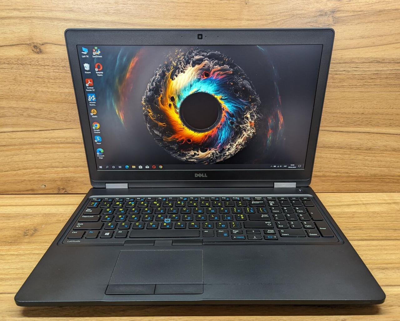 Б/в Ноутбук Dell Latitude 5580 15.6" 1920x1080| Core i5-7200U| 8 GB RAM| 240 GB SSD| HD 620