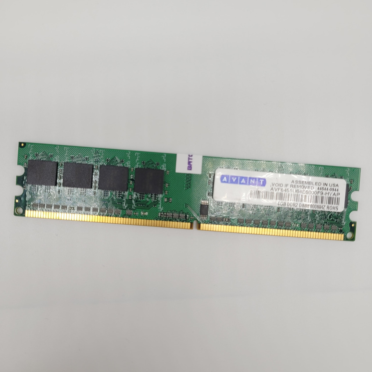 Оперативна пам'ять Avant DIMM DDR2 4Gb 800MHz PC2 6400U 2R8 CL6 (AVF6451U64E6800F9) Б/В