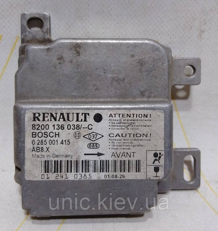 Блок керування AirBag Renault Clio 2 б/в 8200136038