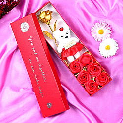 Набір подарунковий Троянди з мила 6шт + ведмедик, "Квітковий подарунок" / Мильні троянди / Рози із мила / Подарунок коханій
