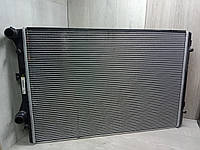 Радиатор охлаждения Volkswagen Passat B6, Touran, Golf 5 1.8 - 2,0 TSI. Fsi. 1K0121253L.