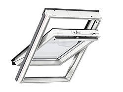 Мансардні вологостійкі вікна Velux Стандарт Плюс GLU 0061 (ручка зверху)