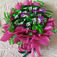 Подарочный набор из конфет для девушки