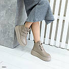 Демісезонні високі черевики з натуральної шкіри бежевого кольору, фото 6