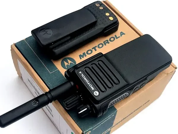 Рація портативна Motorola DP4401e VHF136-174 Портативні радіостанції переносні рації Моторола rgm (ЕСТ