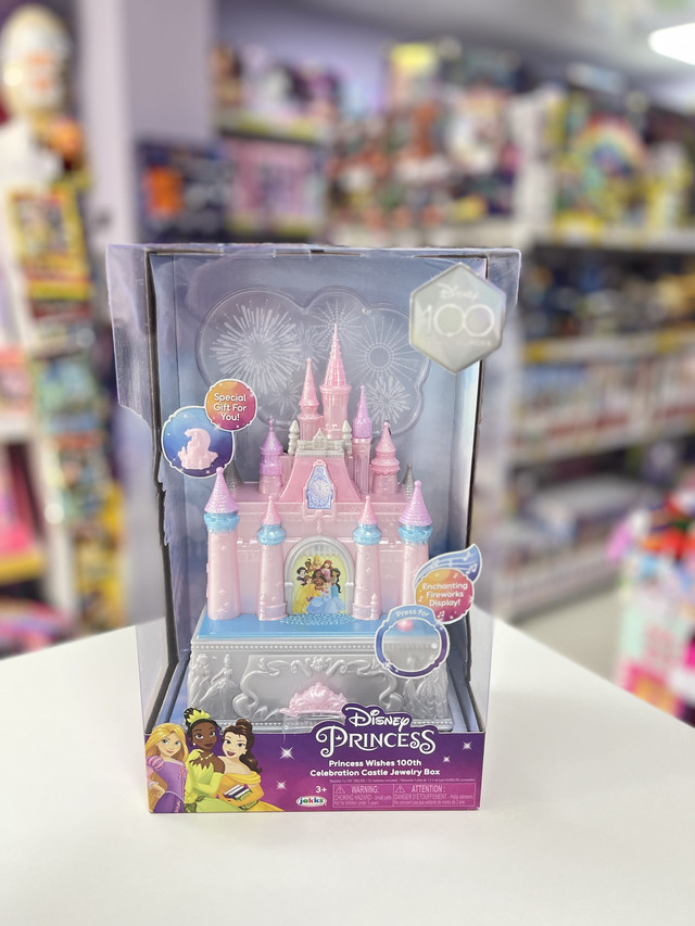 Скринька для прикрас Замок принцес Disney Princess з музикою та світловим шоу