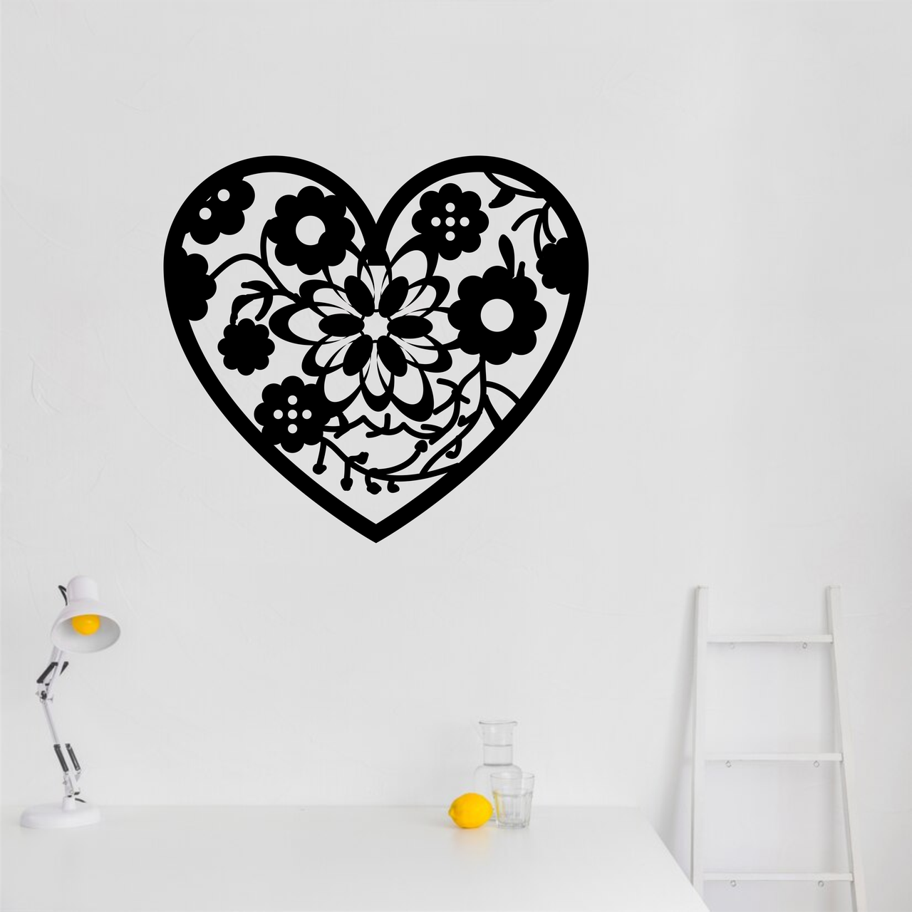 Виниловая интерьерная наклейка декор на стену, обои и другие поверхности "Сердце в цветах" (цвет на выбор) с - фото 2 - id-p2133933546