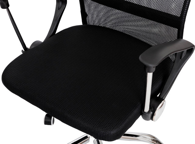 Офісне крісло Свіфт чорне з сітчастою спинкою Комп'ютерне крісло Свіфт чорне з сітчастою спинкою та підлокітниками на хромованому каркасі