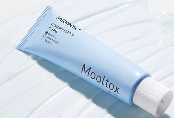 Крем для підвищення еластичності шкіри обличчя Medi Peel Hyaluron Layer Mooltox Cream, 50 мл