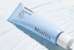 Крем для підвищення еластичності шкіри обличчя Medi Peel Hyaluron Layer Mooltox Cream, 50 мл