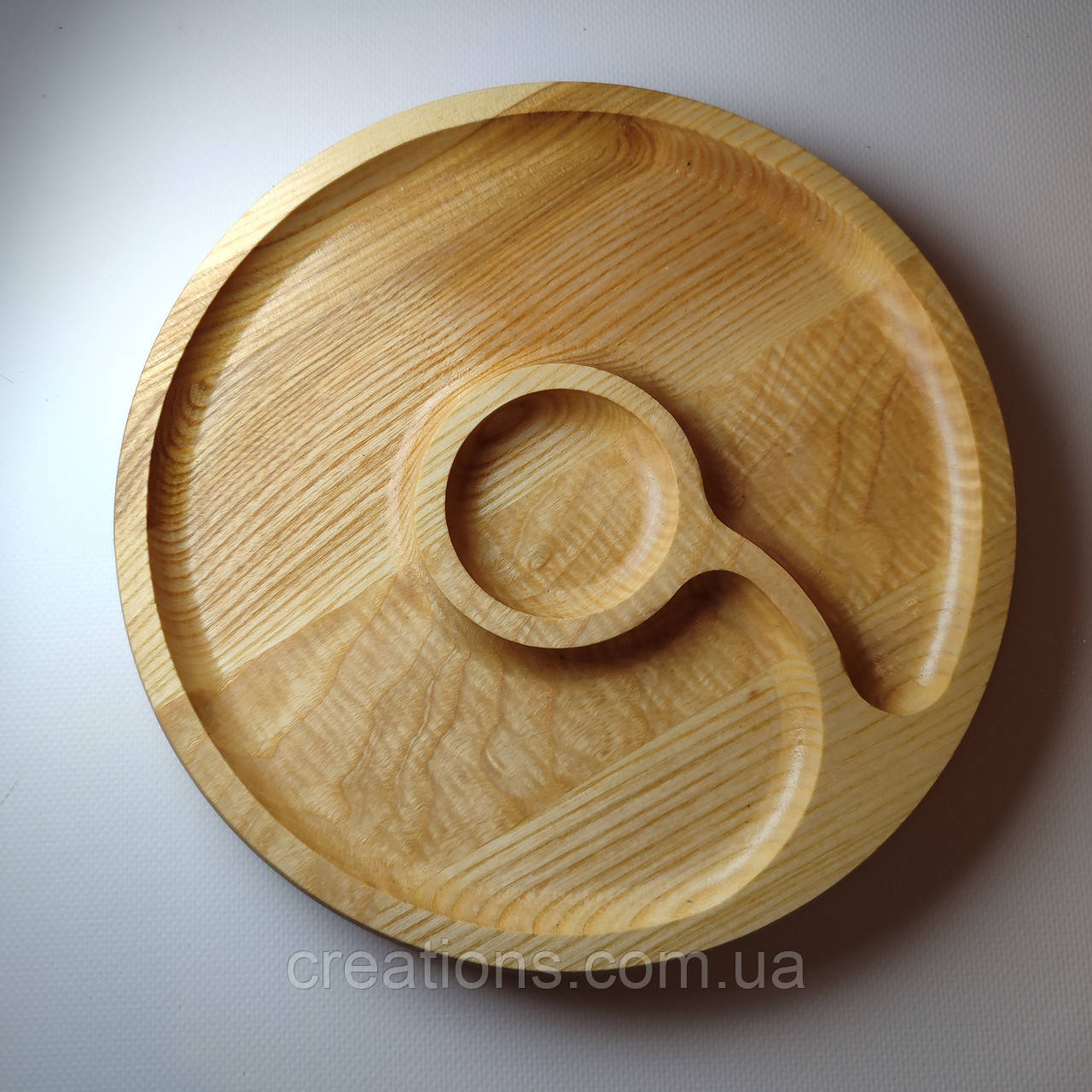 Дошка для подачі страв кругла на 2 секції з ясеня, фото 1