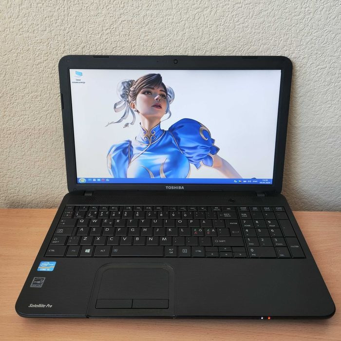 Ноутбук Toshiba C850-1HD 15.6" i5-3230M/4 Gb/500 HDD/HD Graphics 4000, фото 1