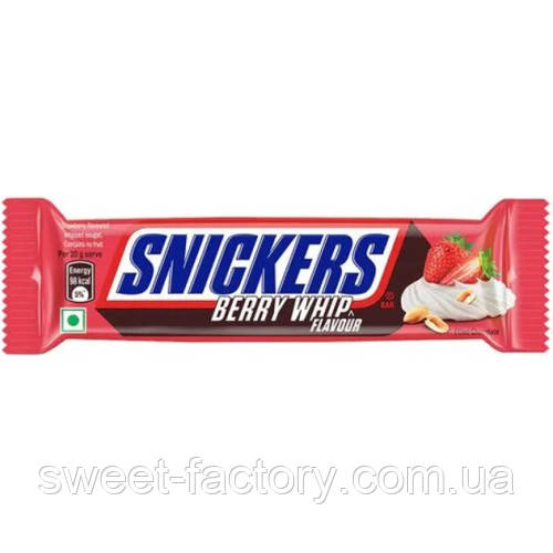 Батончик Snickers Berry Whip 40g