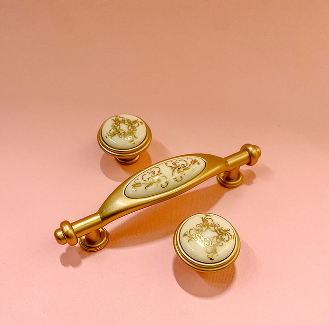 Ручки керамічні Romantic класичні в матовому золоті