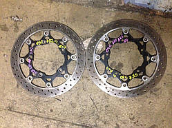 Гальмівний диск перед Suzuki GSR 600