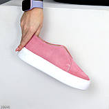 Замшеві рожеві лофери натуральна замша на невисокій білій платформі взуття жіноче, фото 6