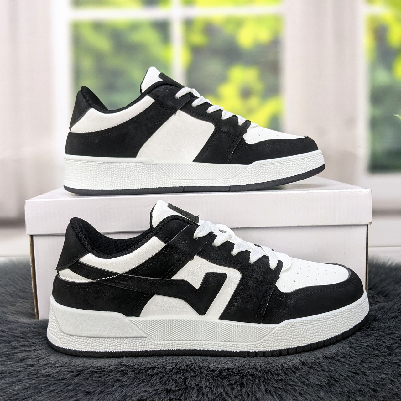 Кросівки кеди жіночі білі із чорним Swin-shoes 4424, фото 1