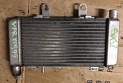 Радіатор правий Honda VFR800