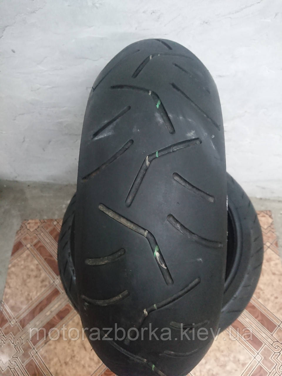 180/55 ZR17 Bridgestone Battlax BT014