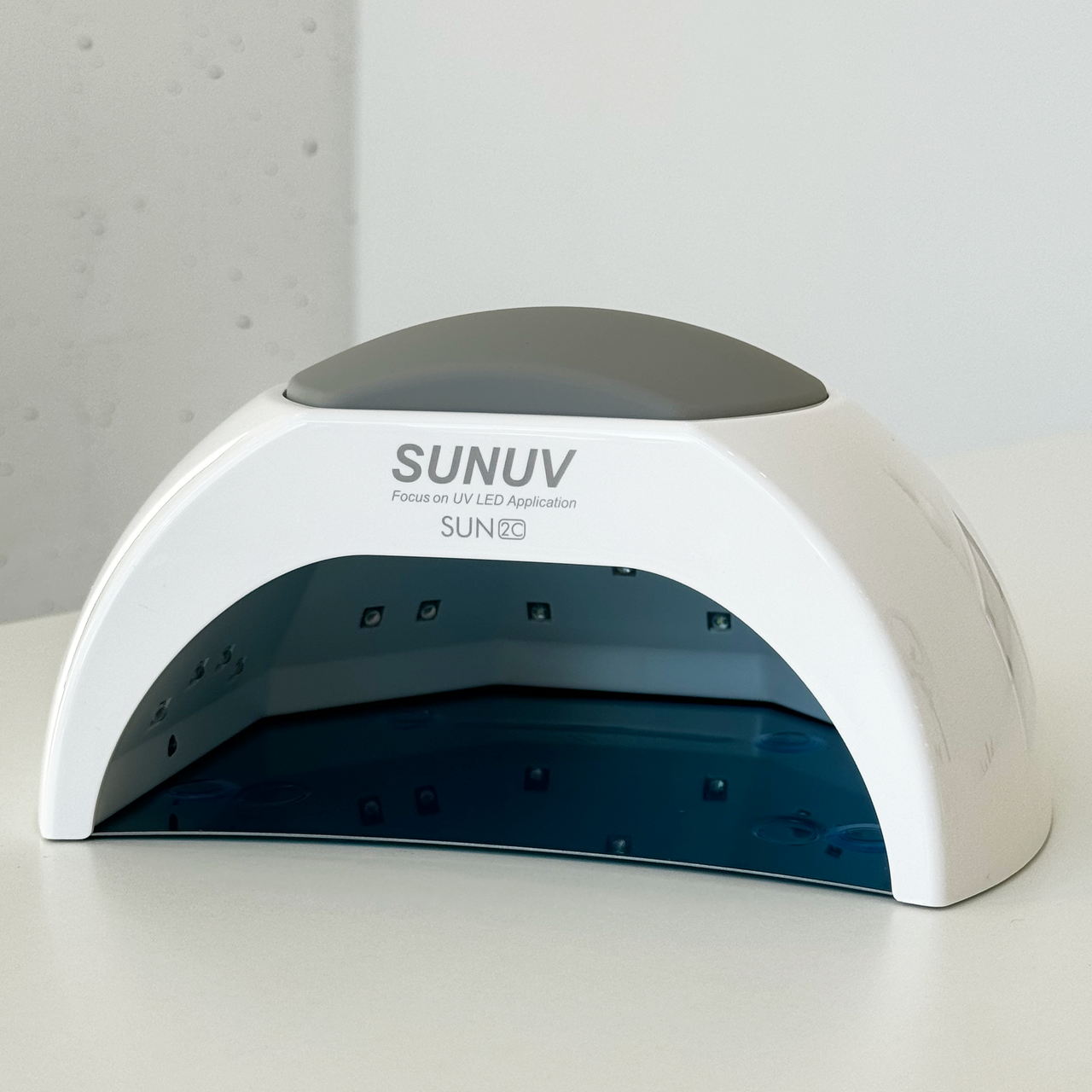Ультрафіолетова LED-лампа з кварцовими діодами SUNUV SUN 2C на 48 Вт для сушіння гель-лаку, гелю