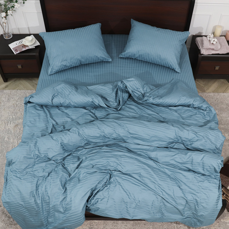 Блакитна однотонна постільна білизна Євро максі комплект 200*220 з Страйп-Сатину в смужку 100% бавовняна натуральна