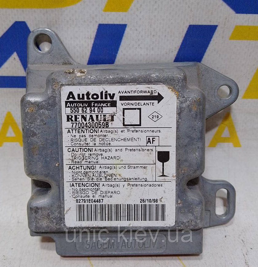 Блок керування AirBag Renault Megane 1 б/в 7700430059