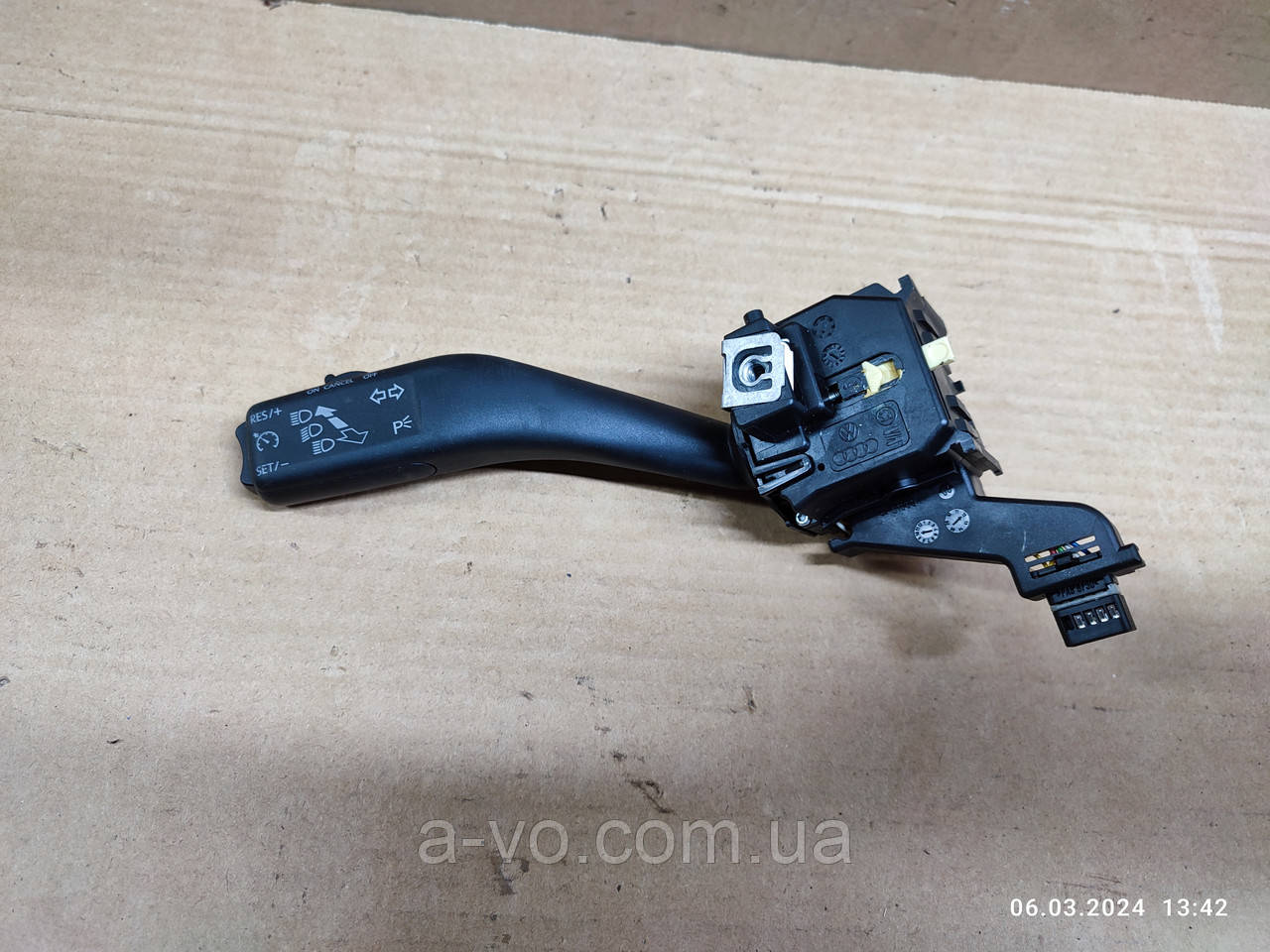 Подрулевой переключатель Audi VW Seat Skoda 1k0953513g, фото 1
