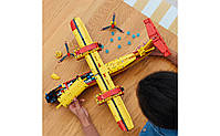 LEGO Technic Пожежний літак 1134 деталі (42152), фото 3