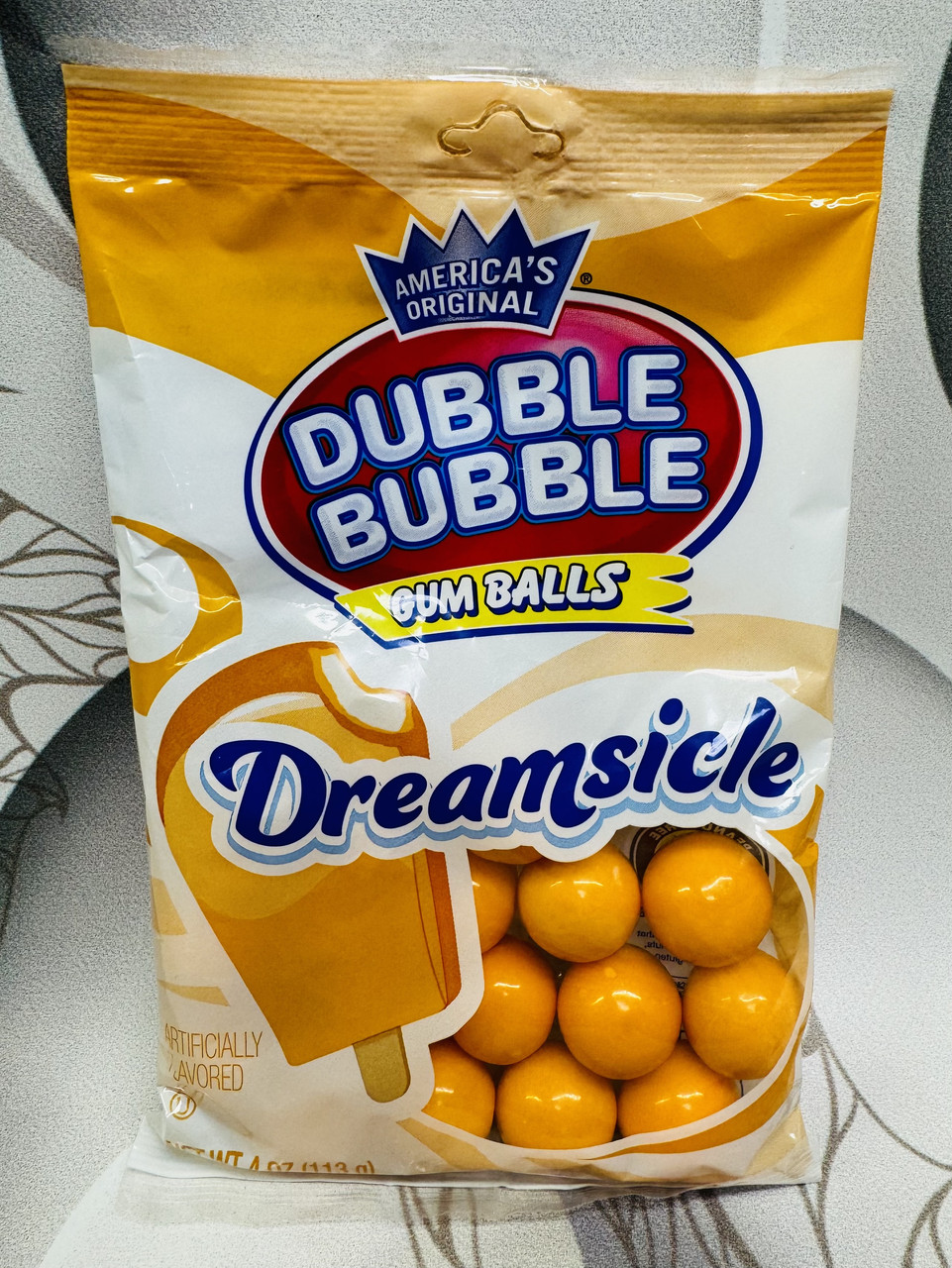 Жувальна гумка великі бульки Dubble Bubble Морозиво