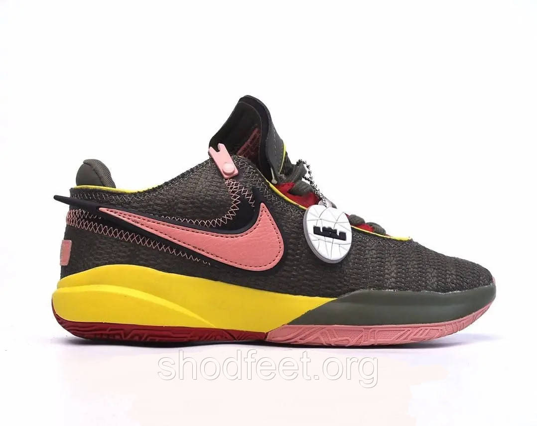 Баскетбольні кросівки Nike LeBron XX (20) Khaki, фото 1