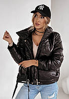 Женская демисезонная лакированная куртка плащевка на силиконе норма и батал черная беж