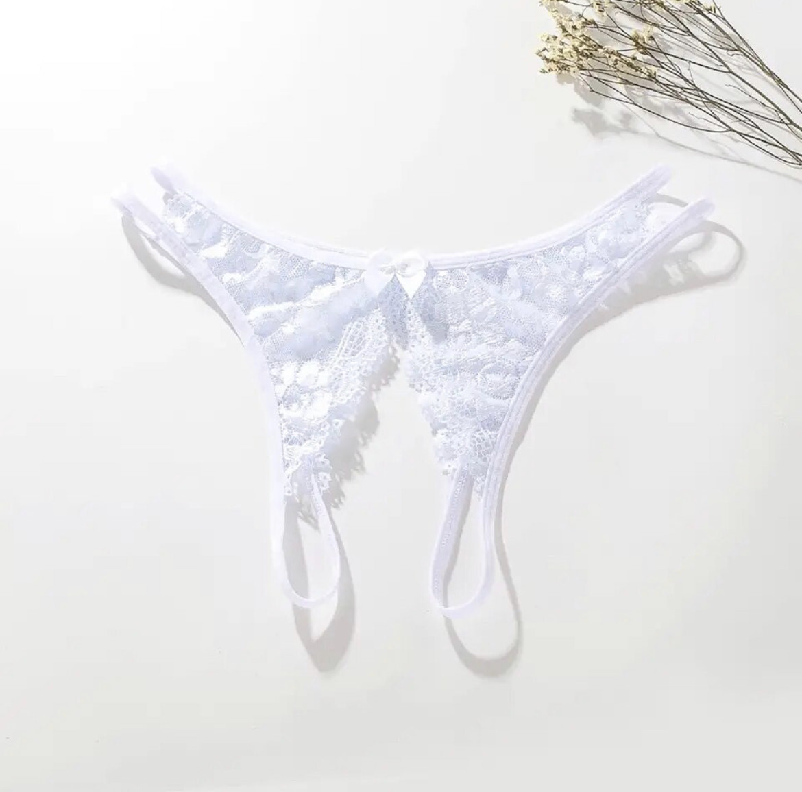 Трусики з відкритим доступом G-String (р. XS/S/M, білі)