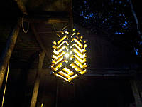 Декоративный светильник из натуральных материалов