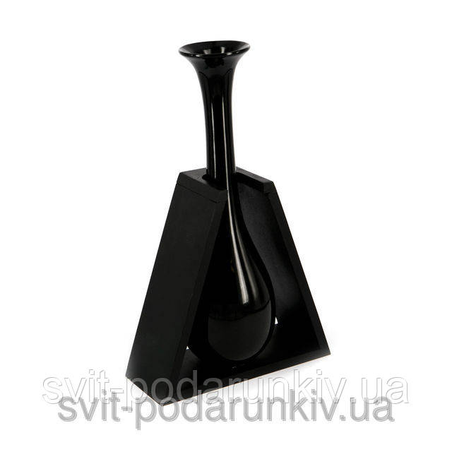 черная ваза черная ваза