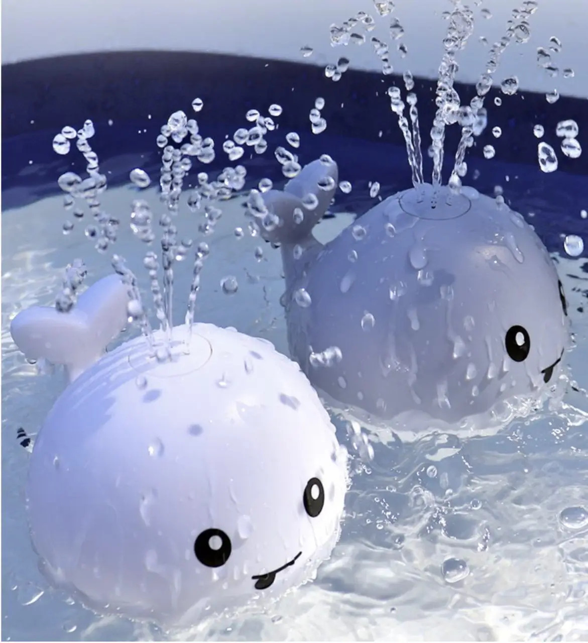Іграшка для ванної Qinye Toys Кит спрей світиться з фонтаном Великий 207590