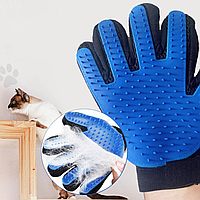 Удобная перчатка-расческа для вычесывания шерсти у собак и котов True Touch Pet Glove для домашних животных