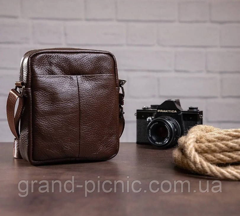 Якісна компактна чоловіча сумка з натуральної шкіри, фото 1