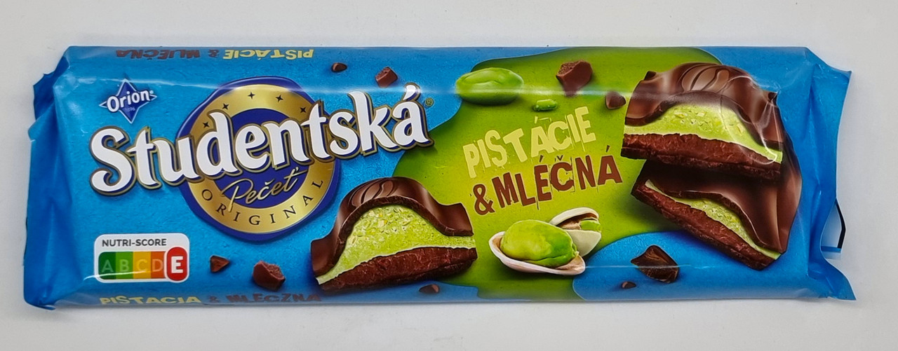 Молочний шоколад "Studentska" з фісташковою начинкою 240 грам Чехія, фото 1