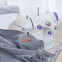 Домашняя Портативная швейная машинка 4 в 1 Mini Sewing Machine Мини машинка с педалью и адаптером питания