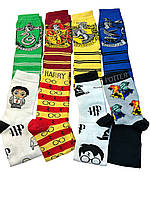 Набір шкарпеток 36-40 розмір, 8 пар з різними принтами в коробочці.